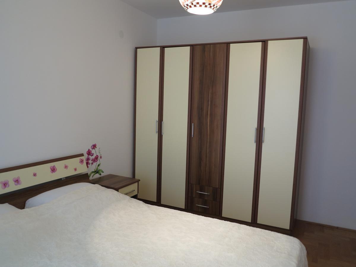 Apartment Sunrise Свети-Стефан Экстерьер фото